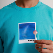 Carica l'immagine nel visualizzatore di Gallery, "Shades Of Sea" Crewneck